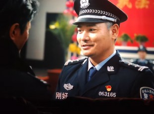 俄罗斯专享会294发展《雅丹卫士》观影主题党日活动